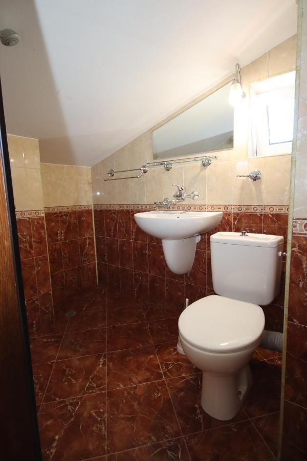 Hotel Continental Kiten  Zewnętrze zdjęcie