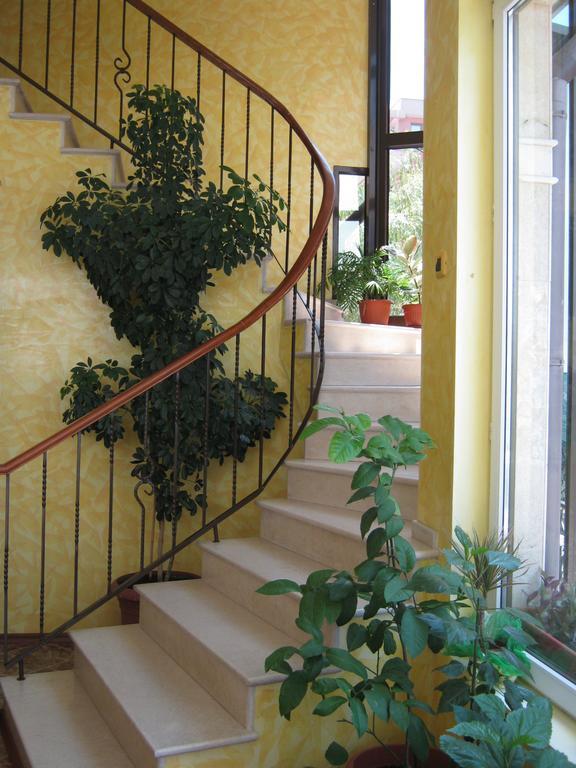 Hotel Continental Kiten  Zewnętrze zdjęcie