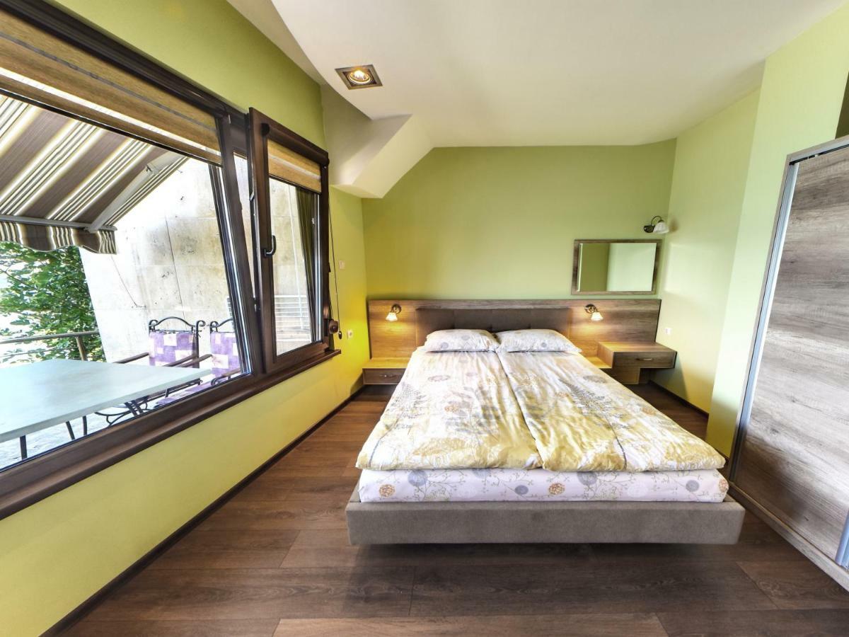Hotel Continental Kiten  Zewnętrze zdjęcie