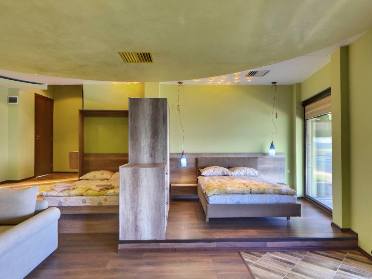 Hotel Continental Kiten  Zewnętrze zdjęcie